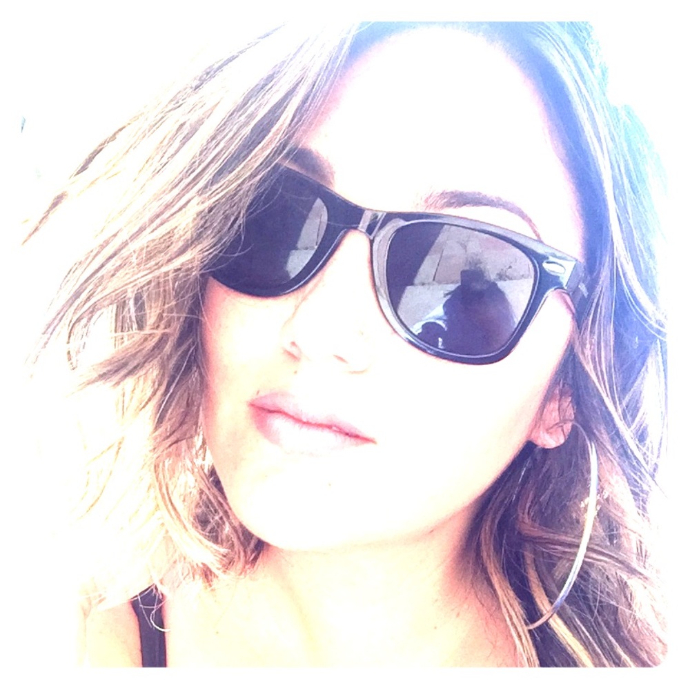 Meet your Posher, Kara